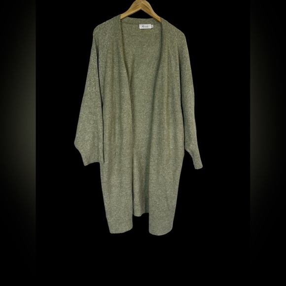 Women’s (Sm/Med) Miracle Comfy Oversized Mid Length Green Cardigan with Pockets‎ - Picture 2 of 6